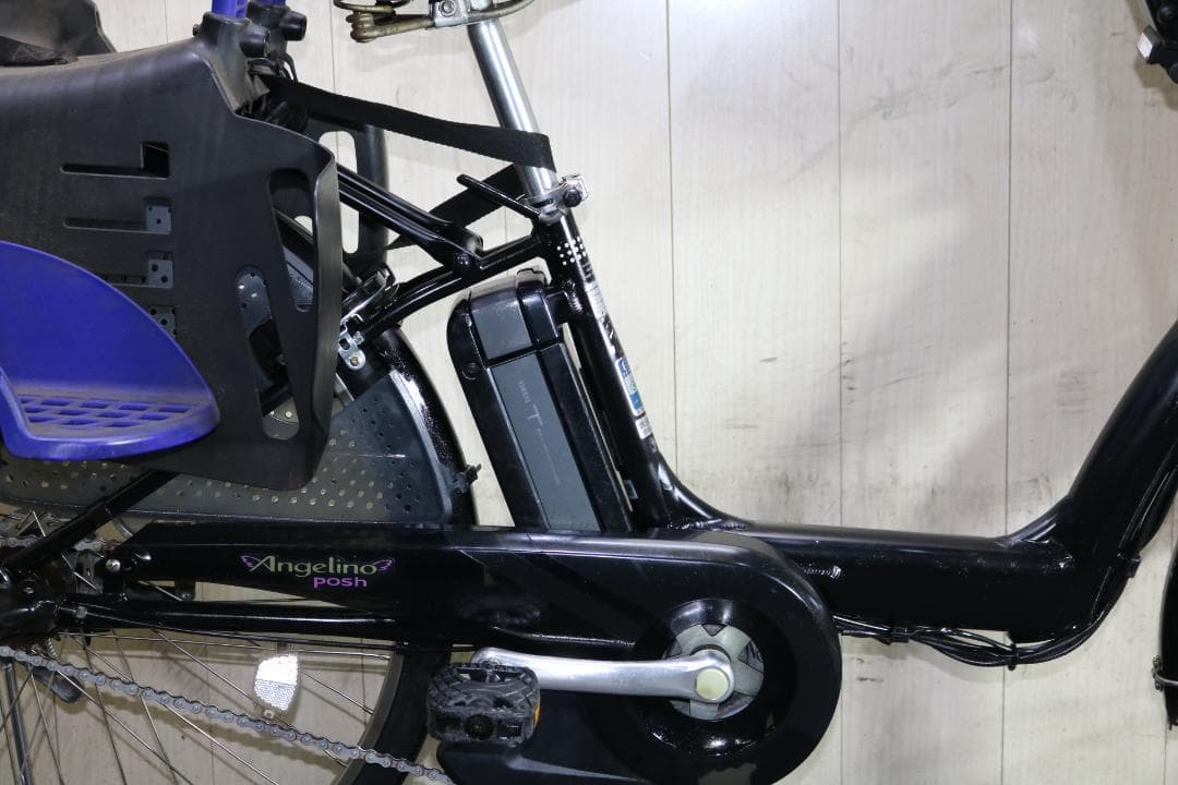 ブリヂストンアンジェリーノPOSH AP6L82 22-26型6AH 無光沢黒