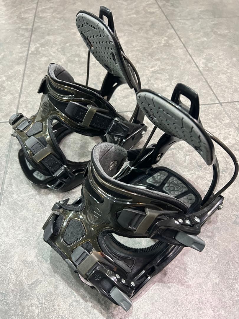 【送料込】 Flow Quattro ビンディング Mサイズ 中古品