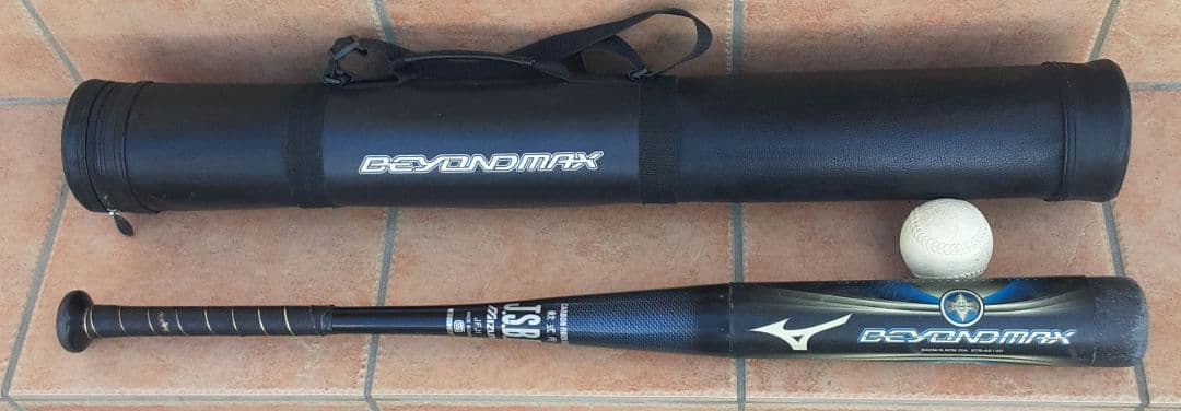 ◎Mizuno Beyondmax 84cm軟式バット◎　　◎バットケース付◎