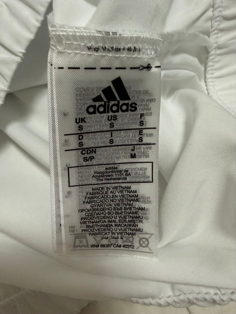 [新品未使用]adidas ハワイ大学　ウインドブレーカー　AEROREADY