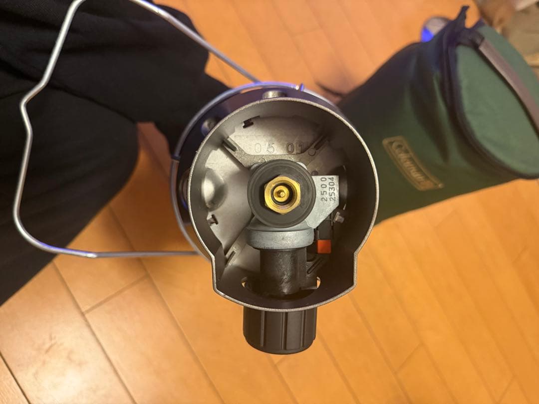 ⚫︎Coleman2500 ノーススター LPガスランタン 、スタンド3点セット