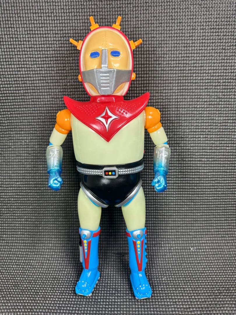 zollmen ゾルメン スペースガイ56 スペースガイイソロク 蓄光型