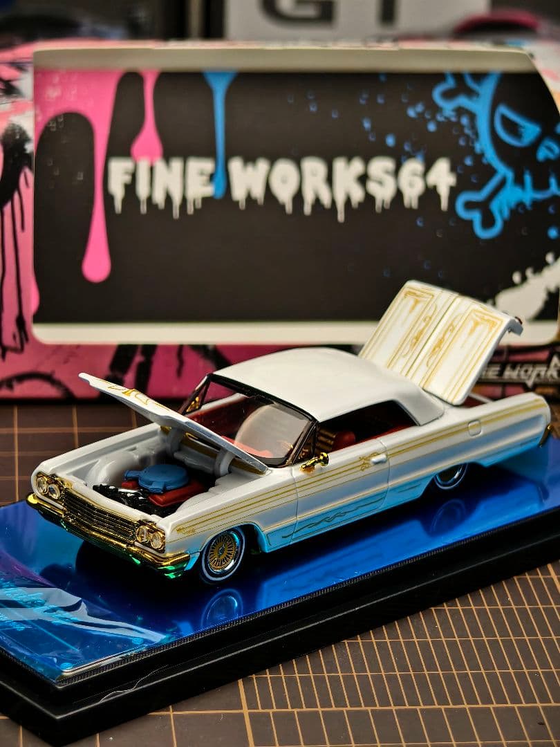 FINE WORKS1/64 Lowrider Convertible 未開封品