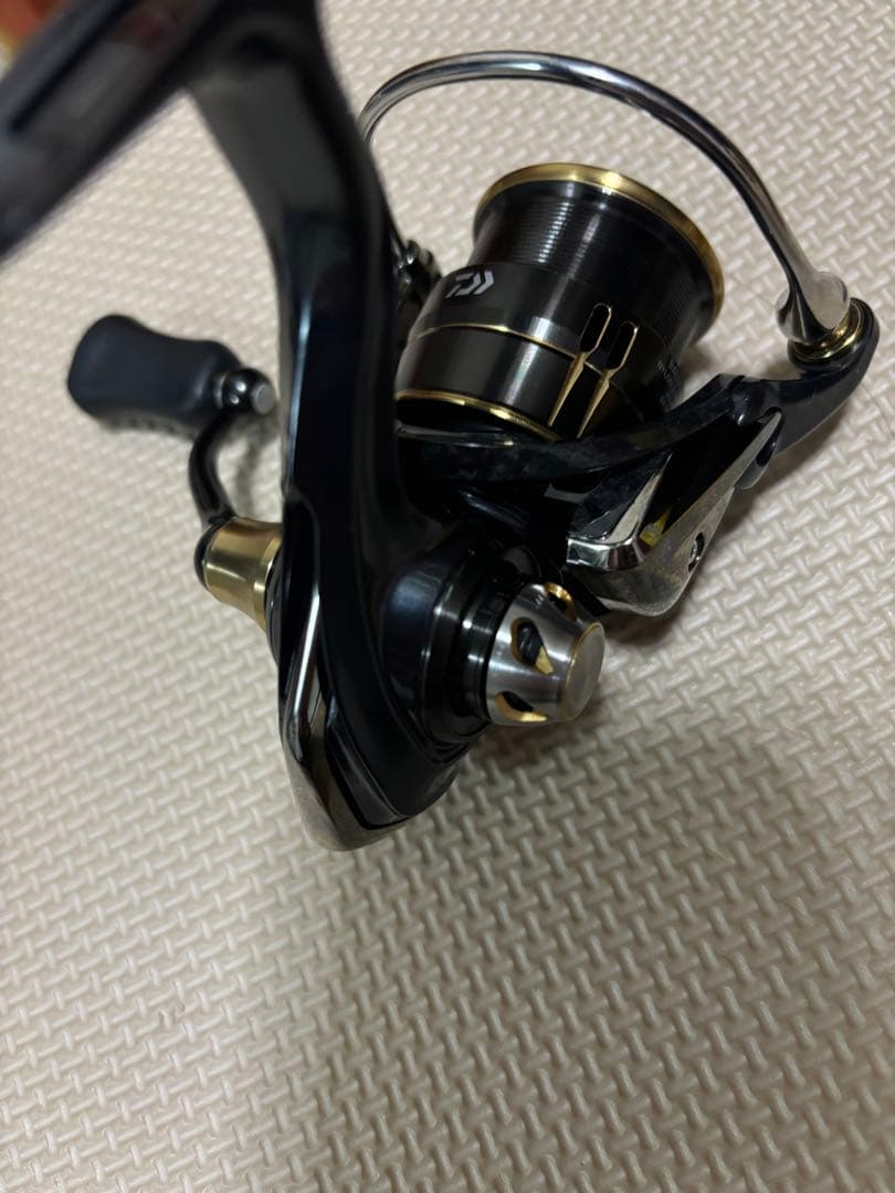 スピニングリール ダイワballistic fw lt1000s-p