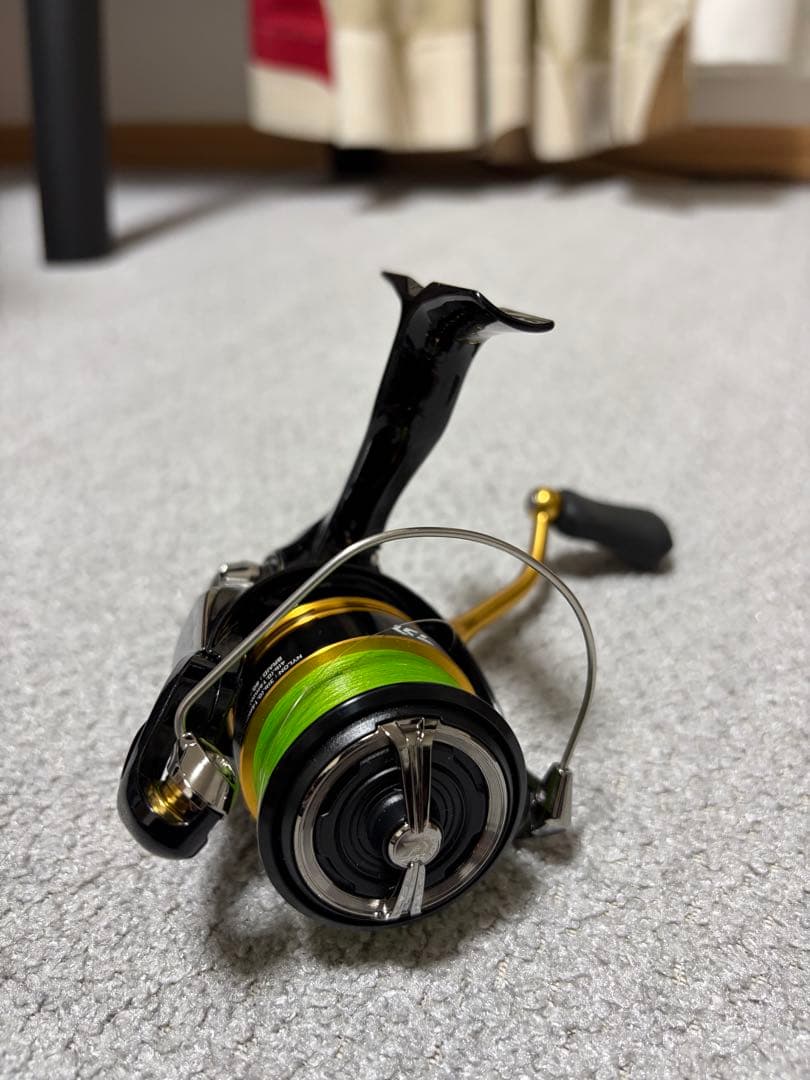 『美品』ダイワ 23レガリス LT2000S-XH Daiwa LEGALIS
