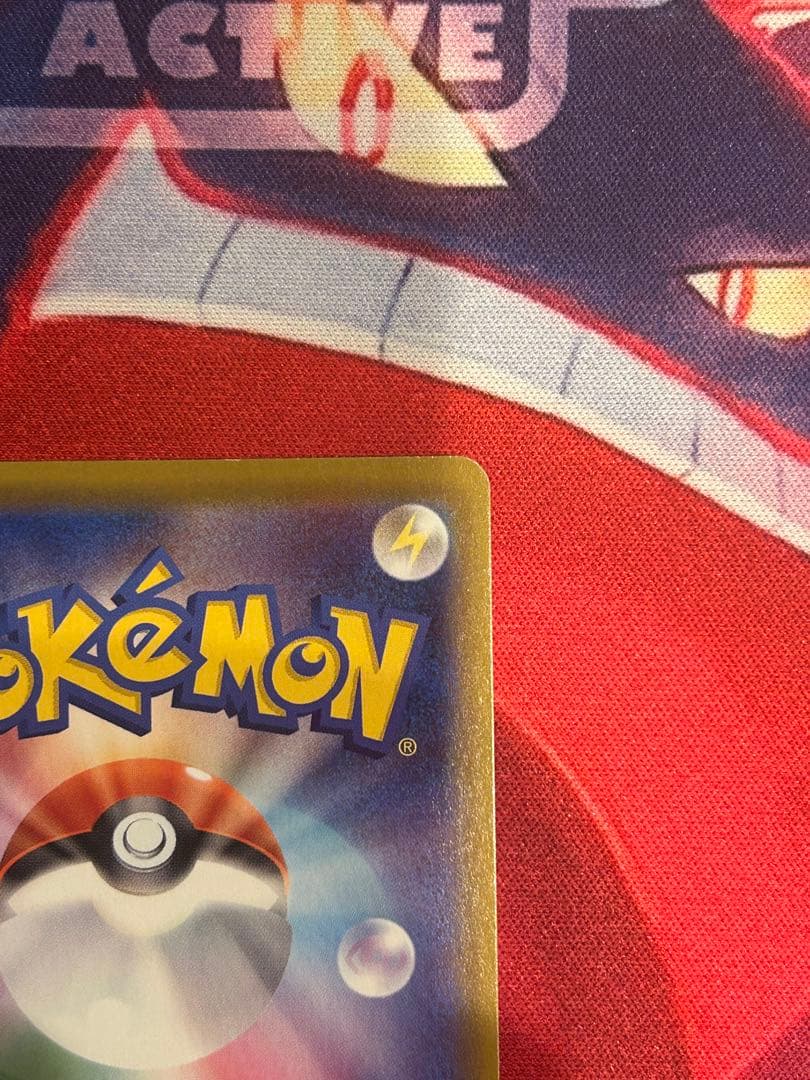 ポケモンカード　イーブイヒーローズ　ブラッキーV SR（SA）