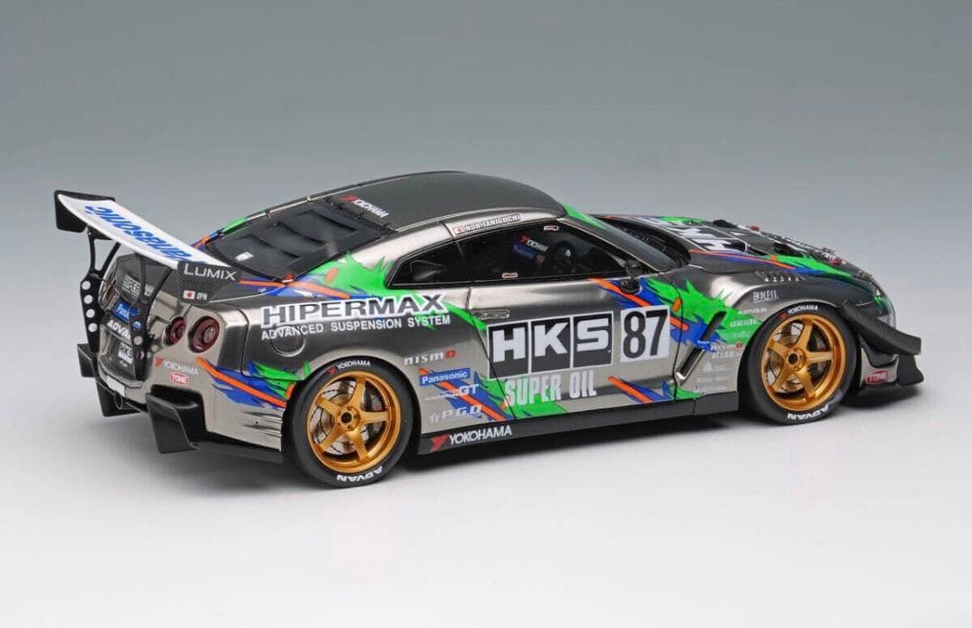 HKS R35 GT1000 サイン入り Make Up 東京オートサロン26