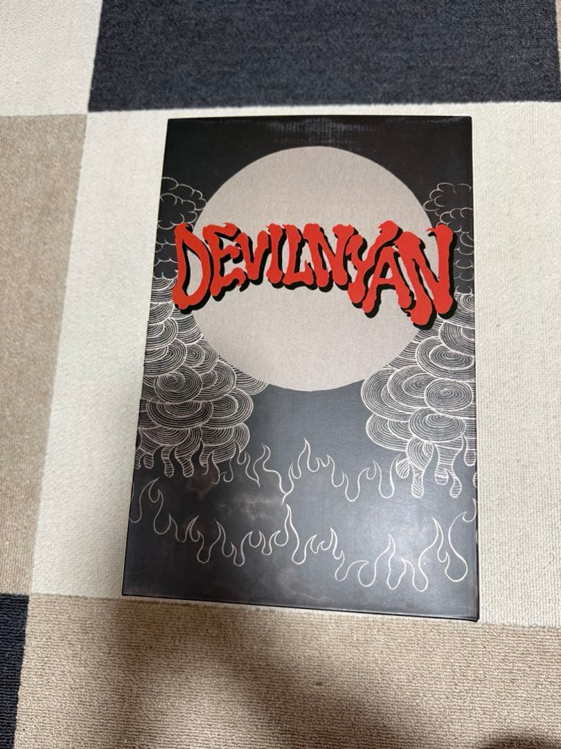 石黒亜矢子 デビルニャン DEVILNYAN BLUE GID VERSION