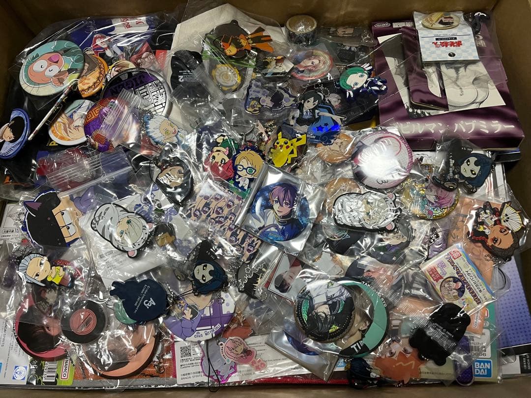 ノンジャンル雑貨　アニメグッズ　600個以上　大量まとめ売り