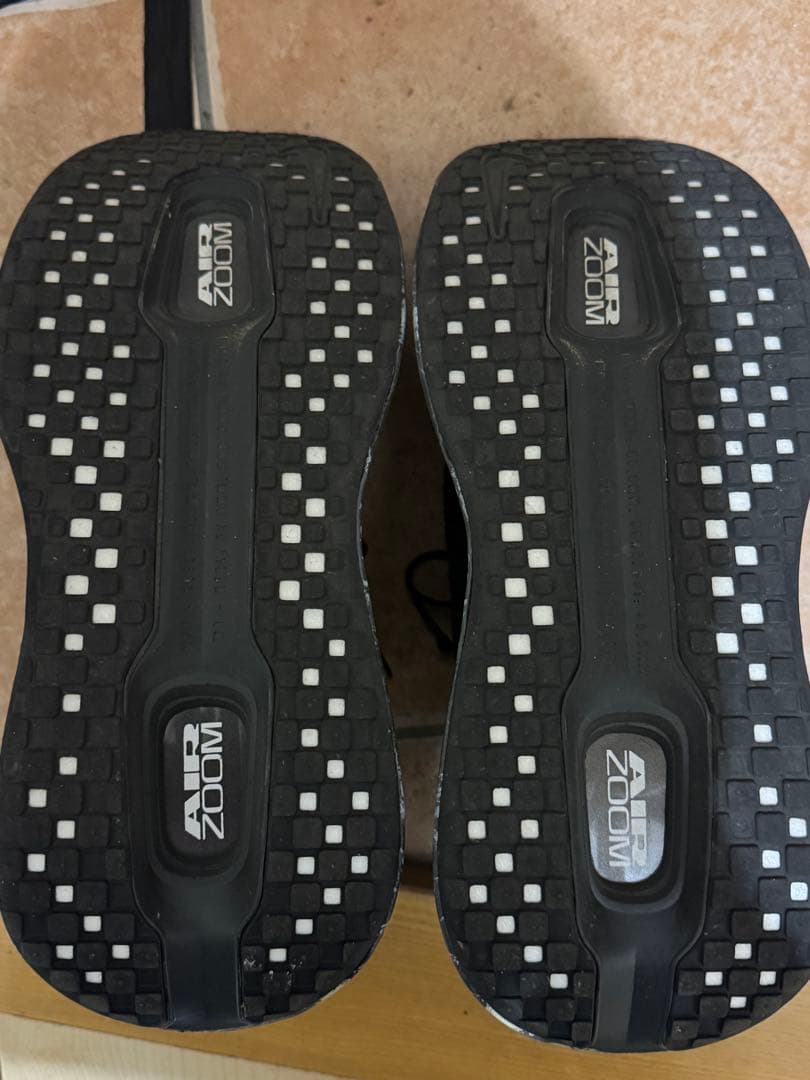 箱あり NIKE ボメロプレミアム 27.0 vomero premium