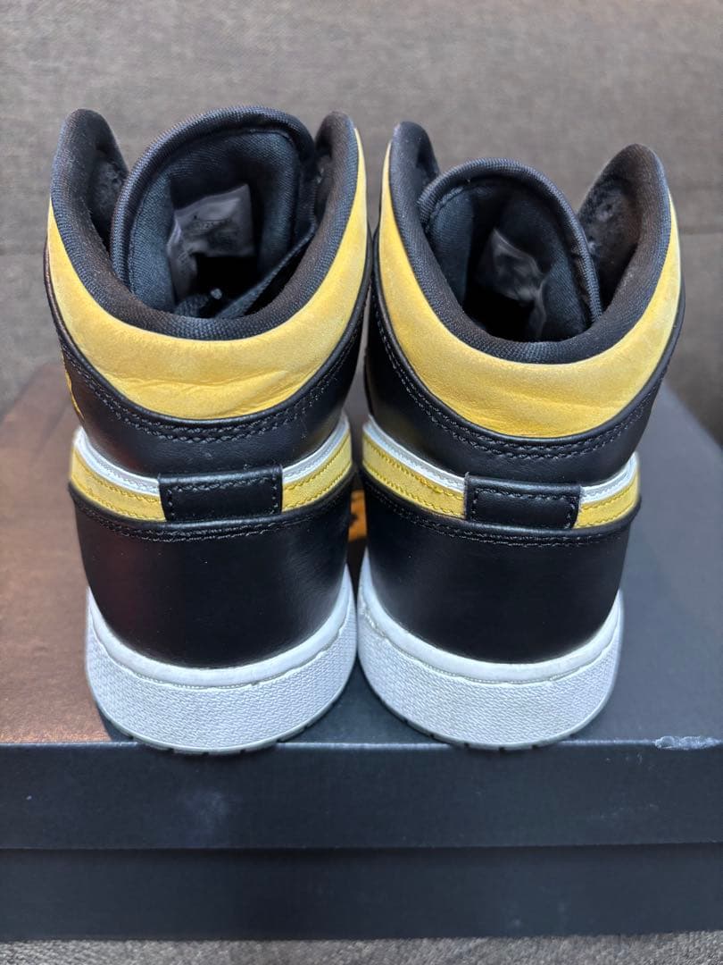 NIKE ジョーダン ブランド エア ジョーダン 1 MID GS