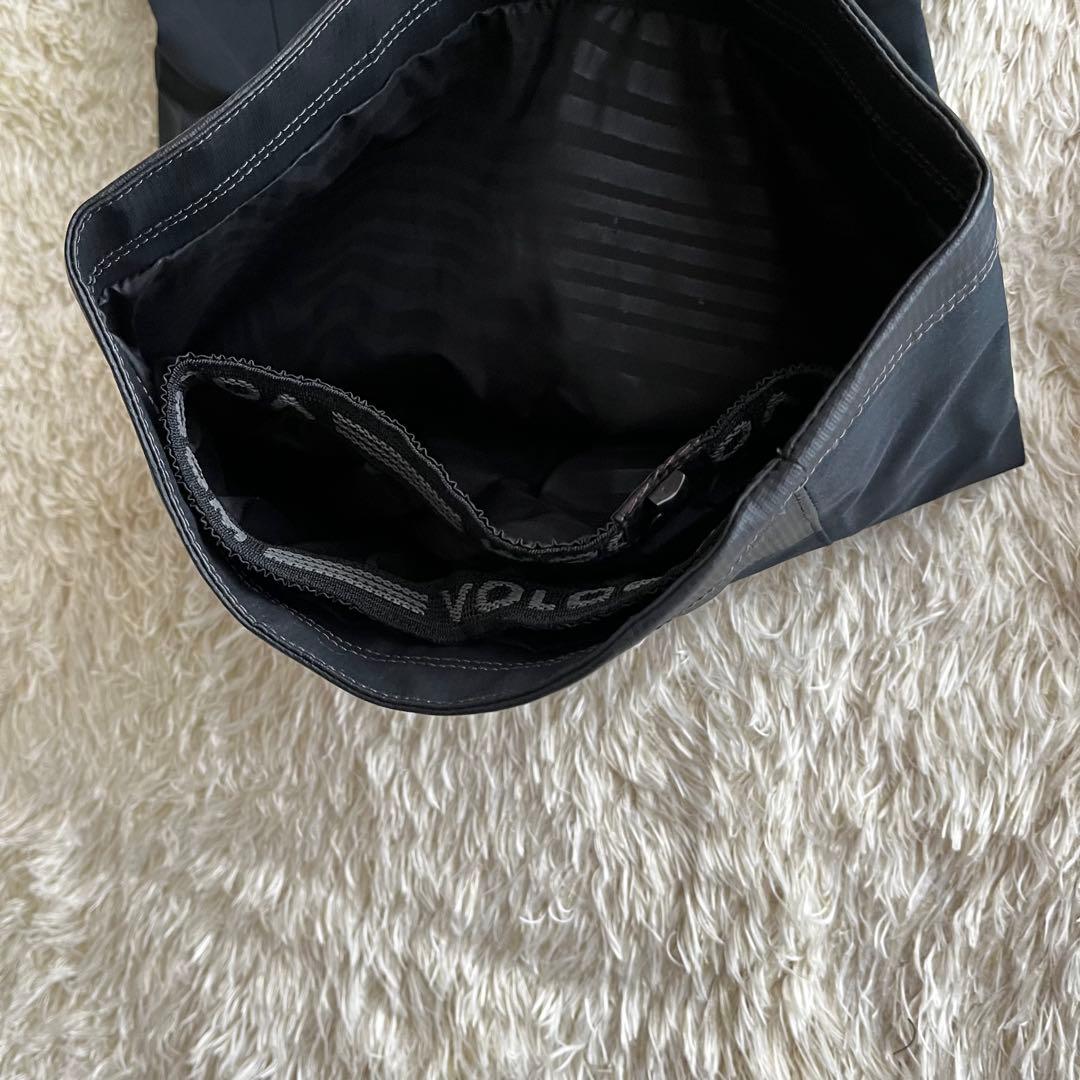 VOLCOM ボルコム　スノーウェア　GORE-TEX パンツ　黒　M