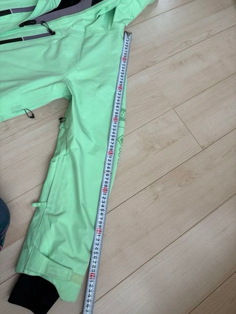 【上下セット】686GORE-TEX スノーボードウェア Mサイズ　セットアップ