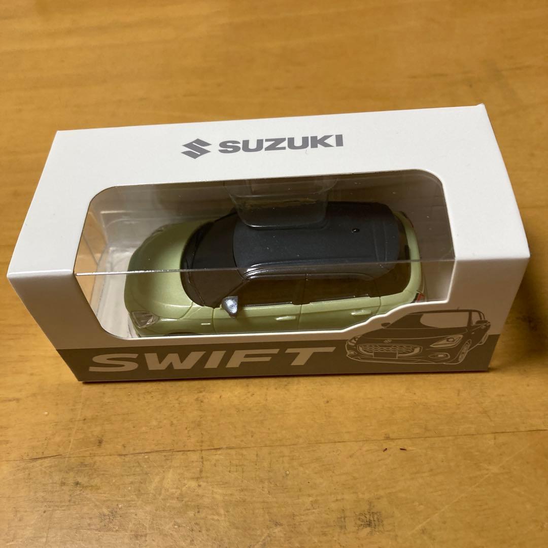 スズキスイフトSWIFT ミニカーセット 4台【非売品】