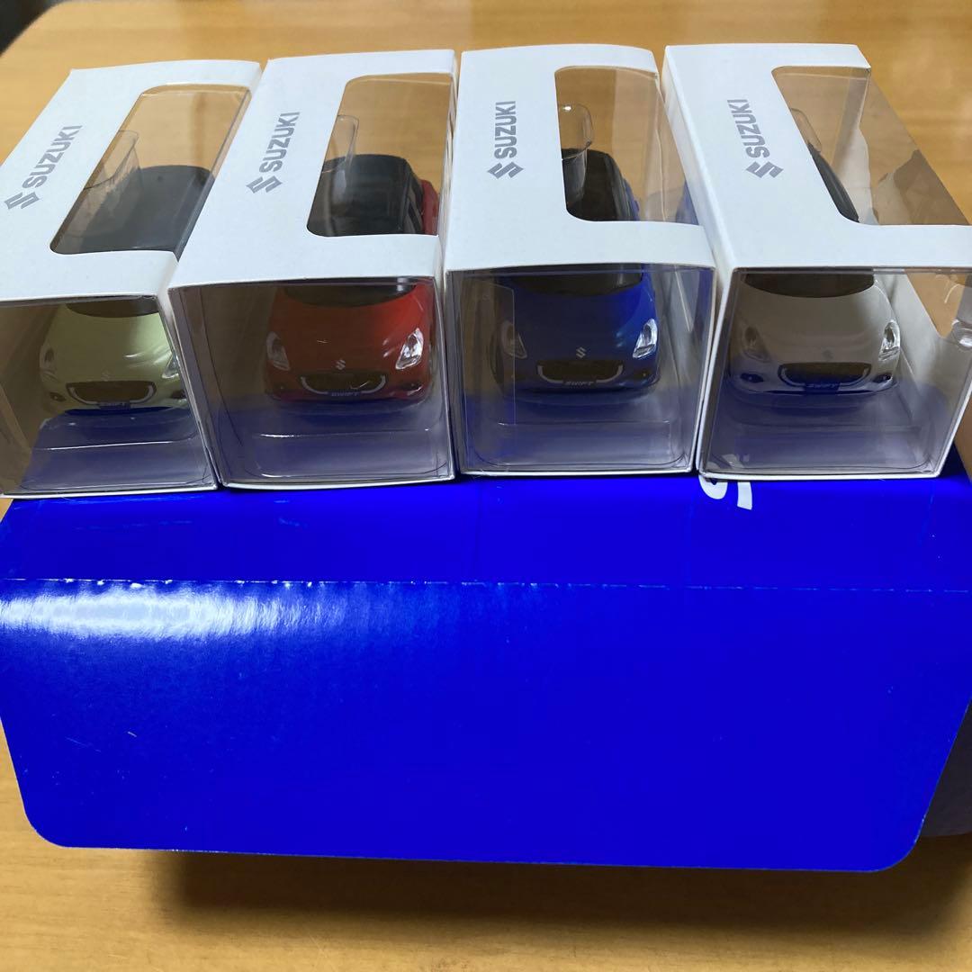 スズキスイフトSWIFT ミニカーセット 4台【非売品】