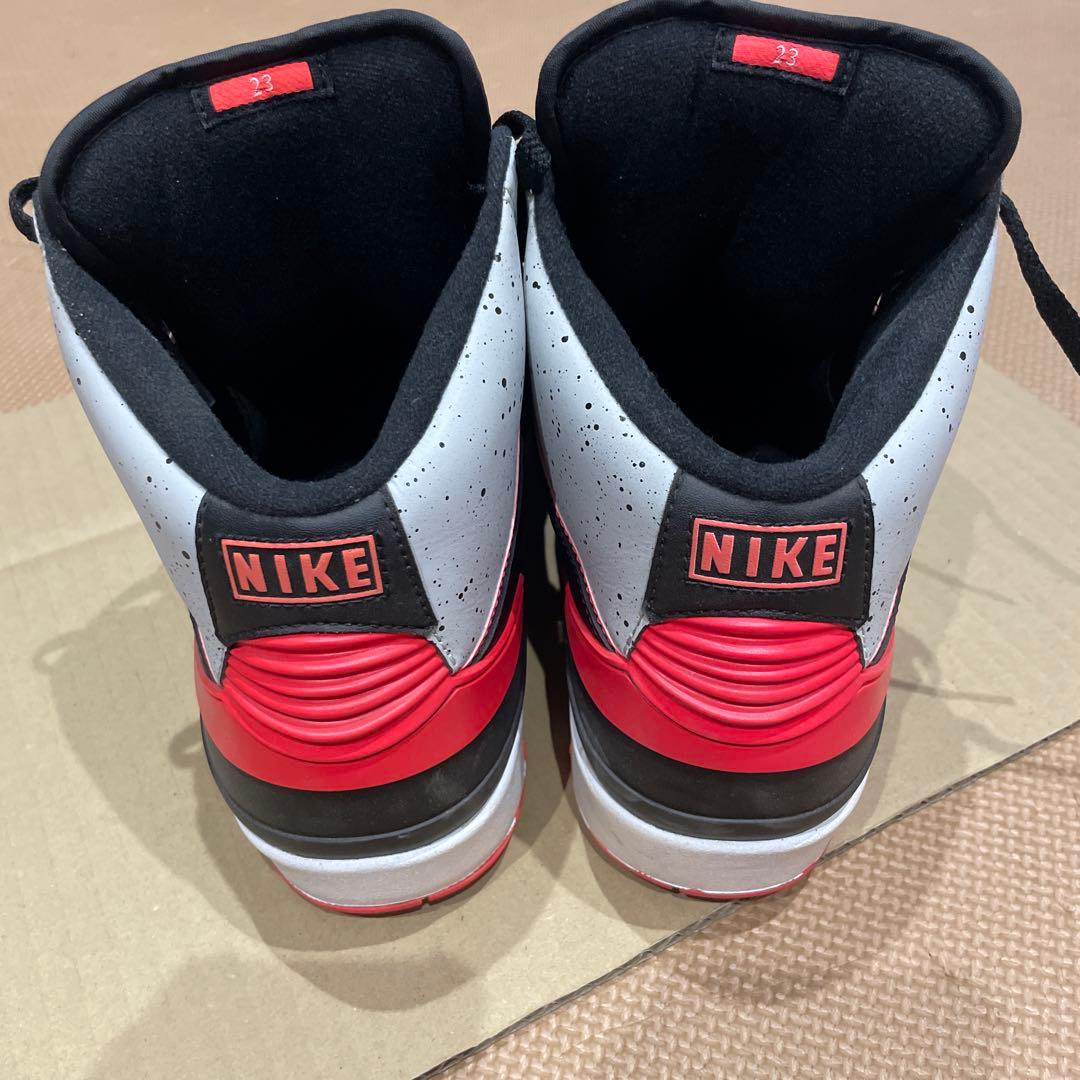 AK　Air Jordan バスケットシューズ 黒/赤/白/美品