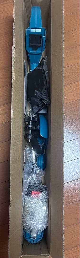 【最安値】草刈り機 充電式 草刈機 18V互換 1.2kg軽量 安全