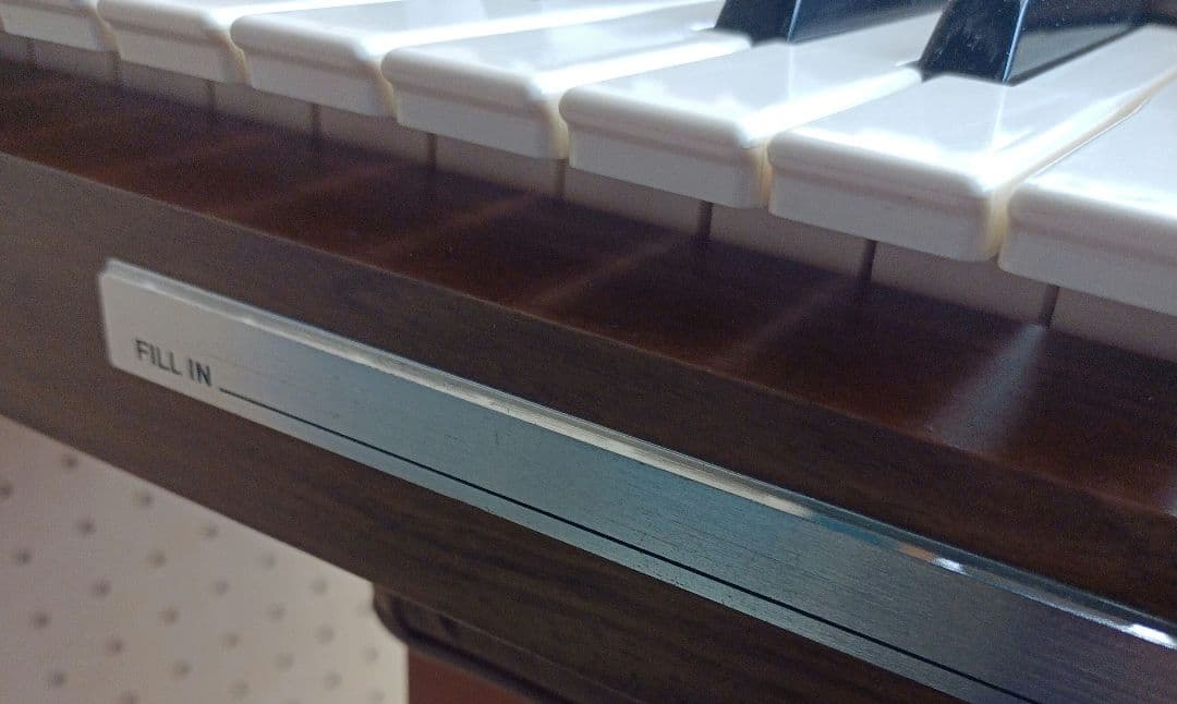 CASIO Casiotone 701 シンセサイザー