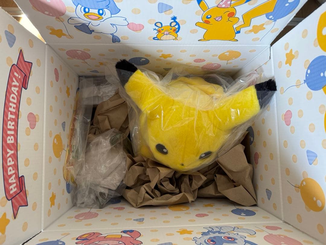 ポケモン30周年　おかえり！ピカチュウ1/1とその他6点セット