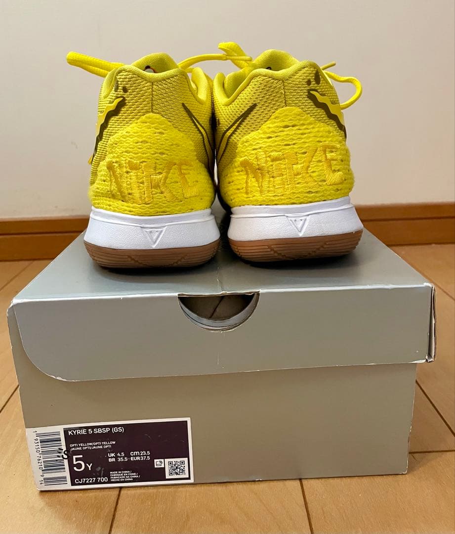 NIKE、カイリー5 GS、スポンジボブ、23.5センチ