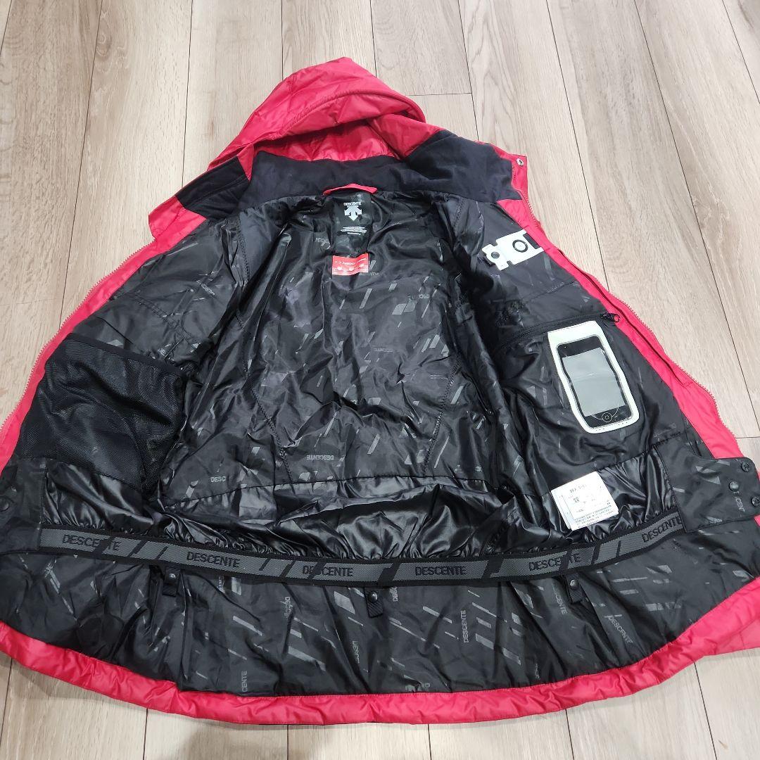 新品未使用 DESCENTE スキーウェア Mサイズ