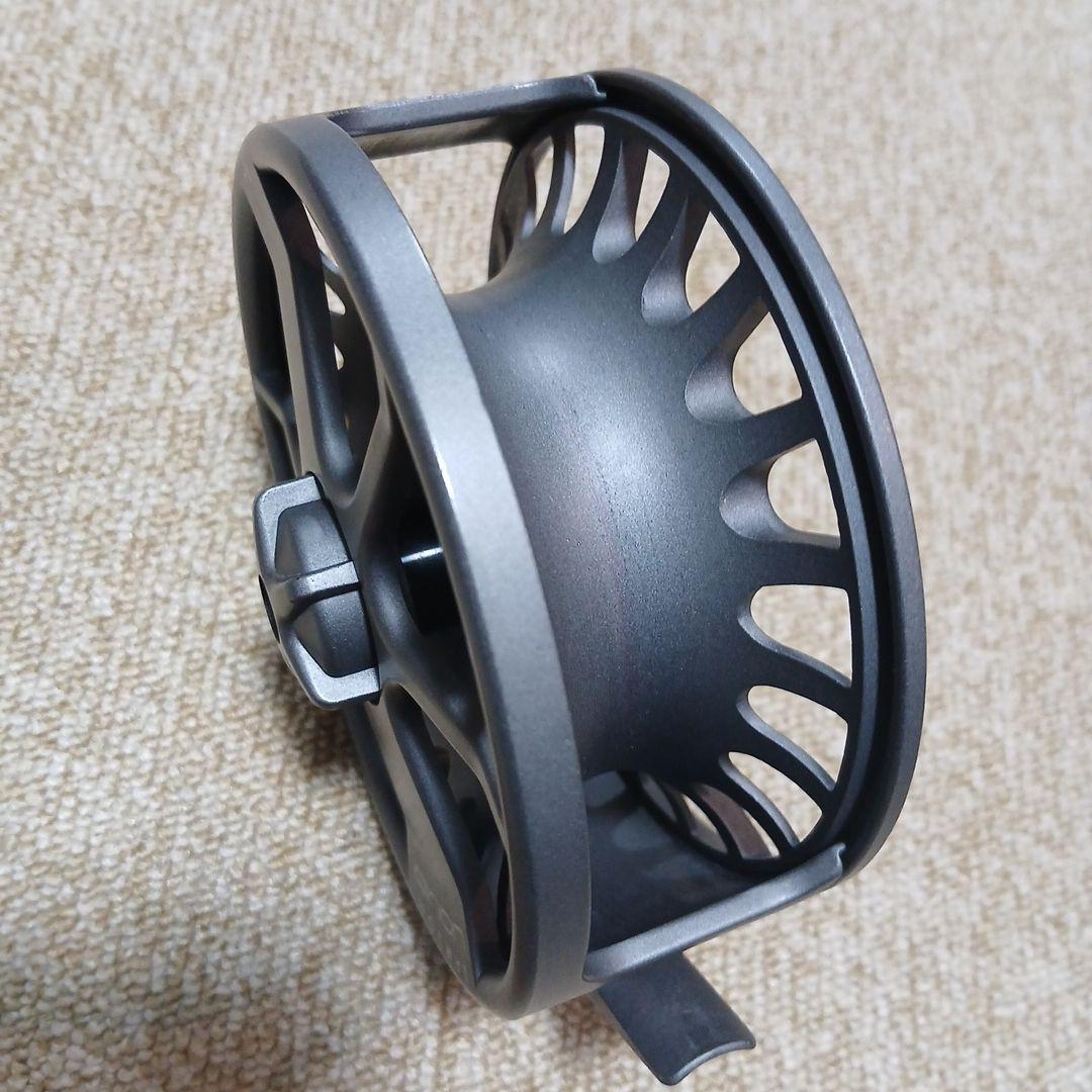 Lamson Liquid 9\" フライリール　ラムソン
