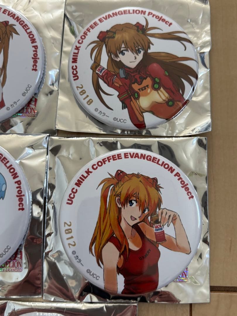 エヴァンゲリオン 歴代 イラスト缶バッジ ucc アスカ コンプリート 8点