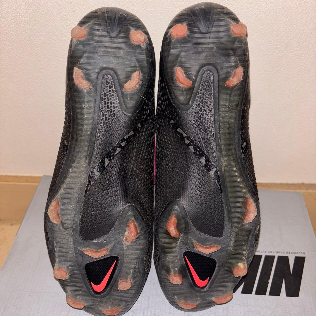 Nike サッカーシューズ ハイカット ブラック/ピンク