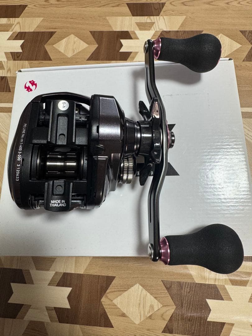 【目立つ傷無し】ダイワ 21 紅牙IC 150L