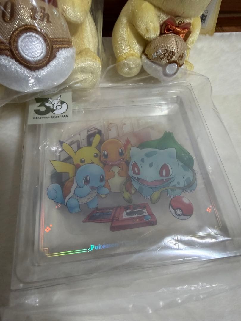 ポケモン30周年 ピカピカピカチュウぬいぐるみ マスコット アクリルセット