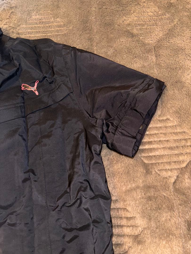 PUMA レディース ゴルフレインコート ブラック/レッド 収納袋付き