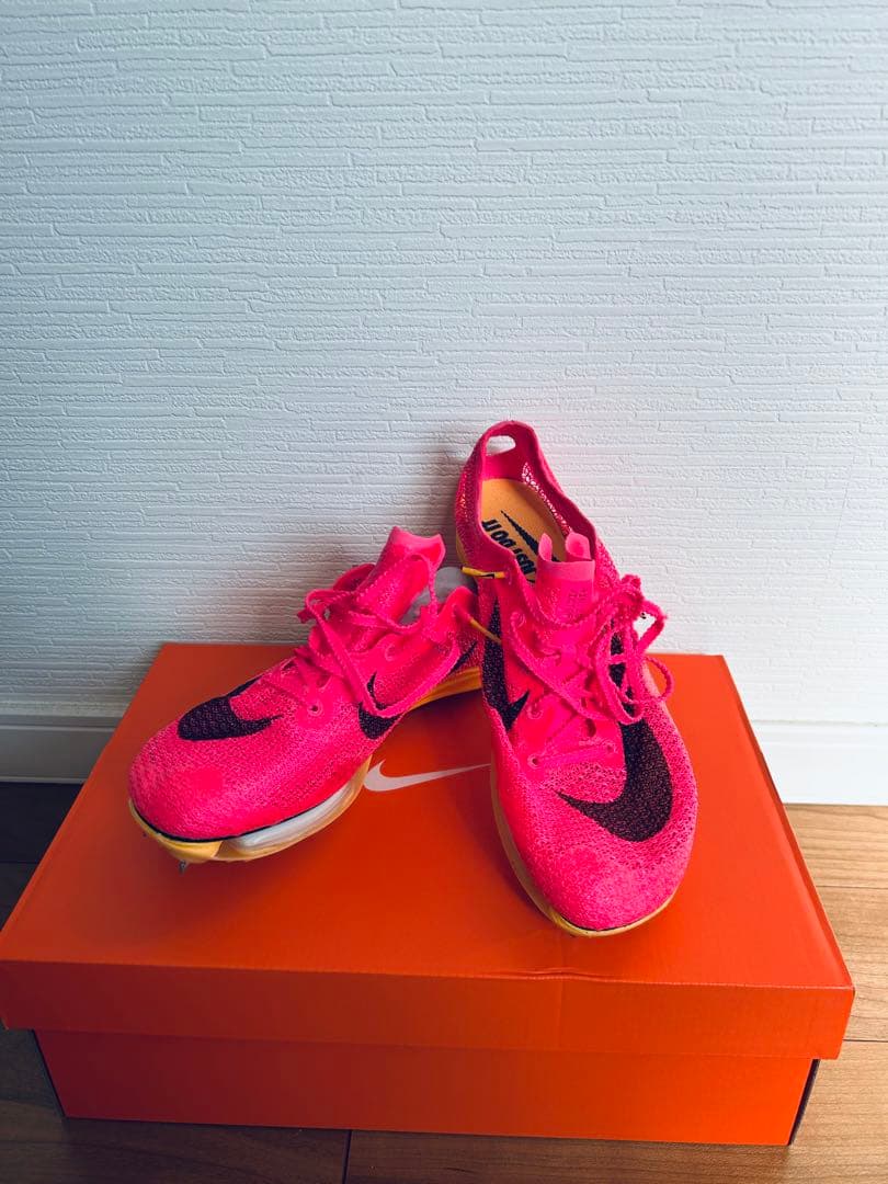 NIKE エアズームビクトリー 26.0cm