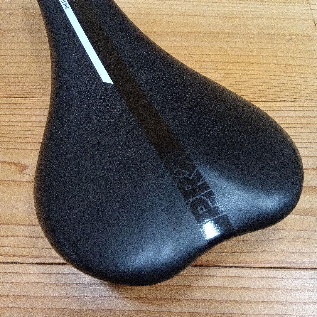 SHIMANO PRO（シマノプロ）TURNIX ブラックサドル　132mm