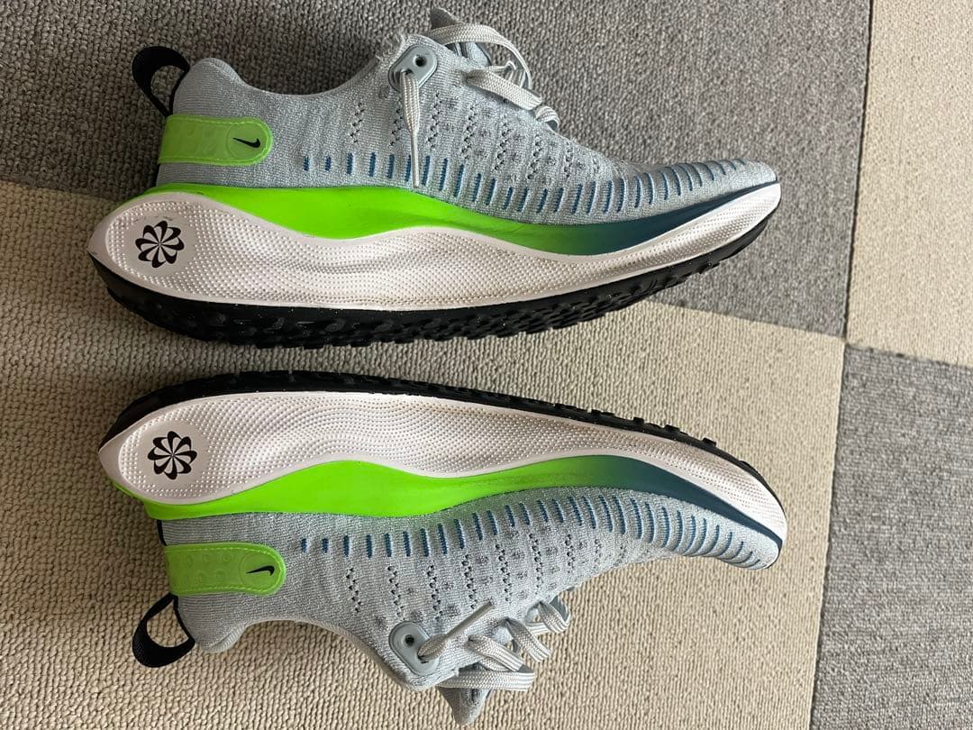 NIKE Infinity Run 4 グレー/グリーン26.5cm
