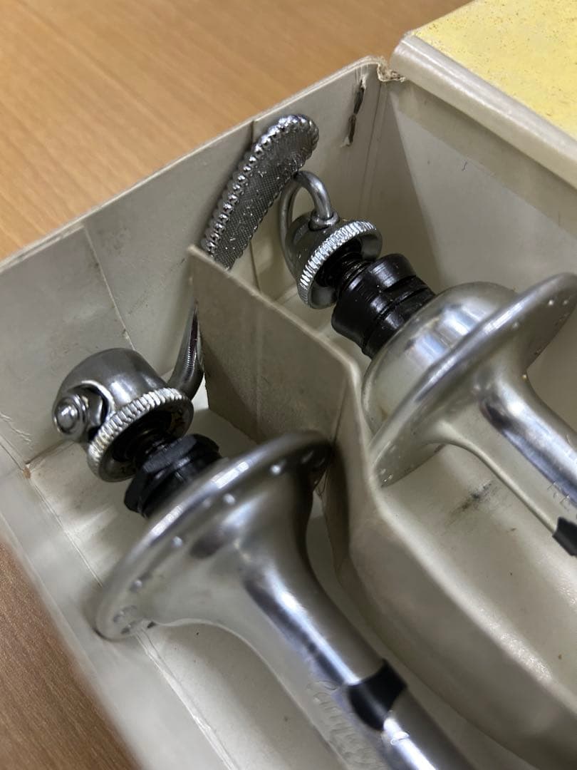 ビンテージ カンパニョーロ ハブ Campagnolo Record Hubs