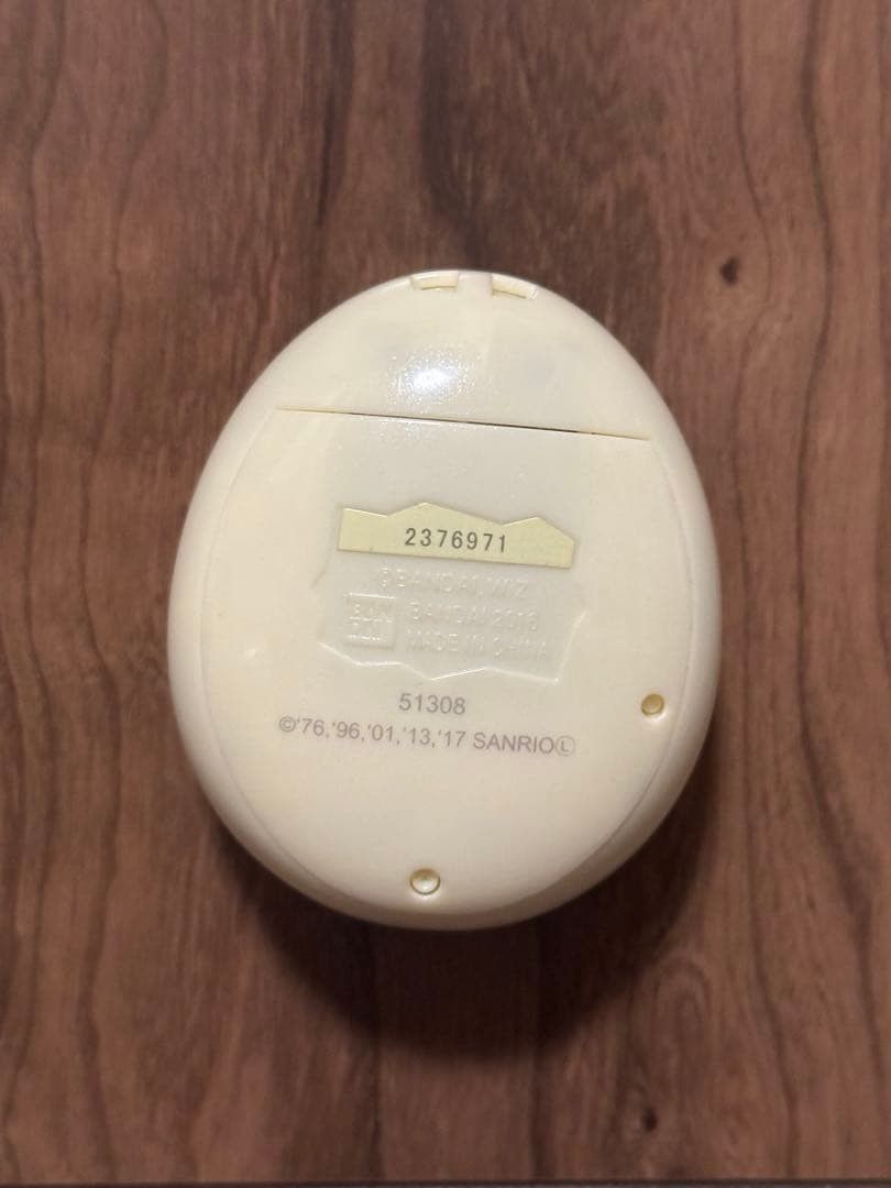 たまごっち　サンリオTamagotchi m!x Sanrio 美品