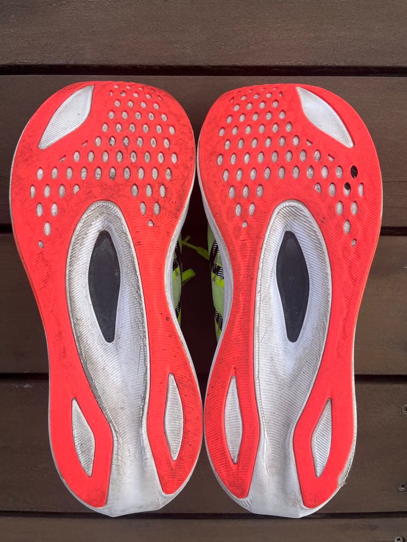 asics マジックスピード4 26.0cm WIDE