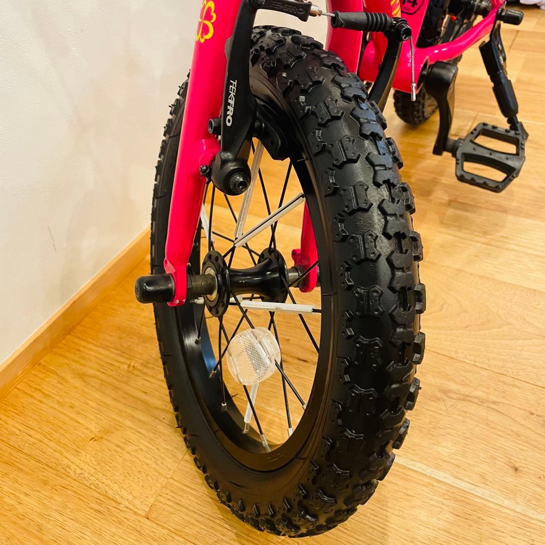 良品 ヨツバサイクル プラムピンク 14インチ キッズ 自転車 タイヤ