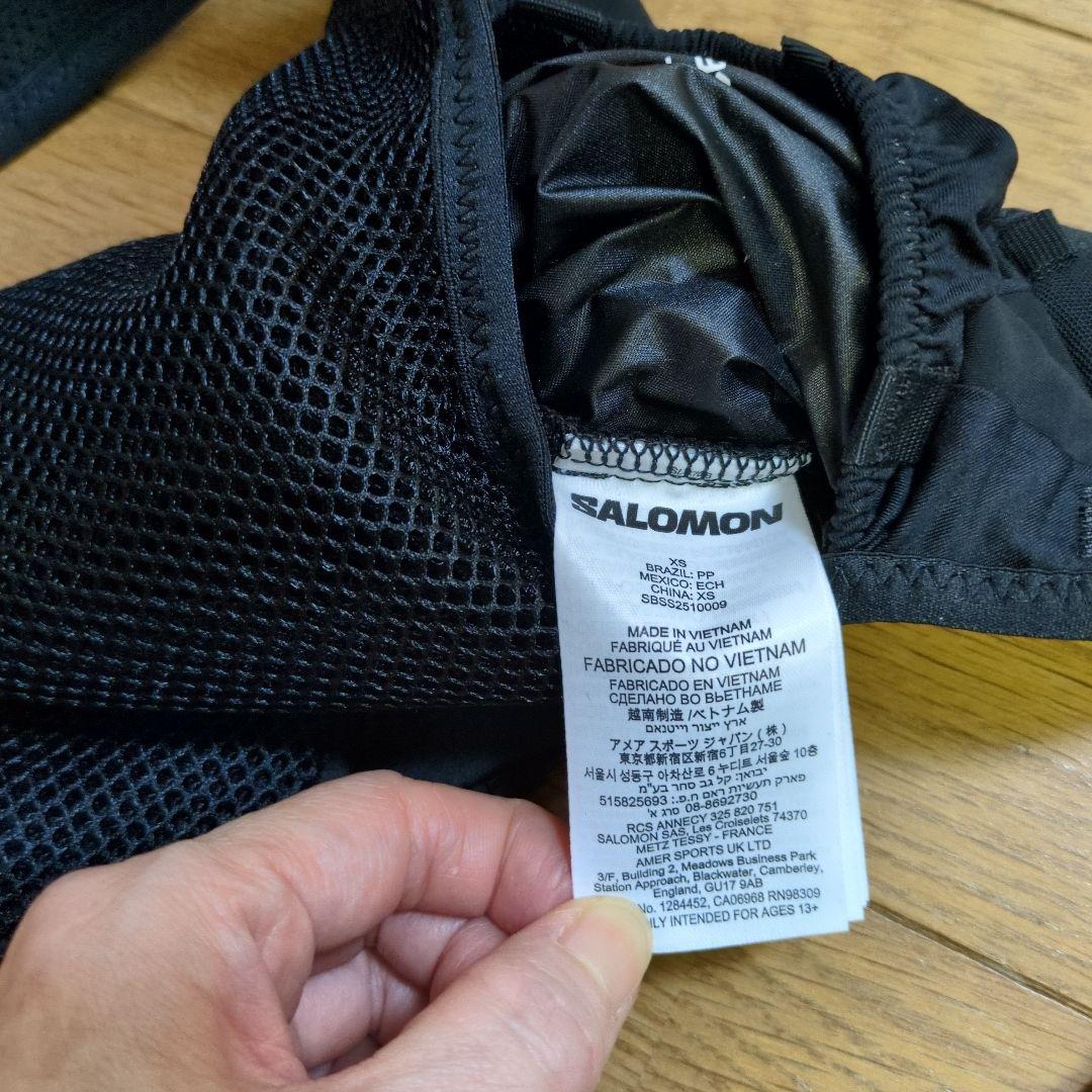 kazaky です。 SALOMON ADV SKIN 12 ブラック