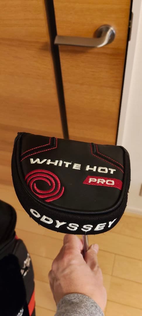 ODYSSEY WHITE HOT PRO パター