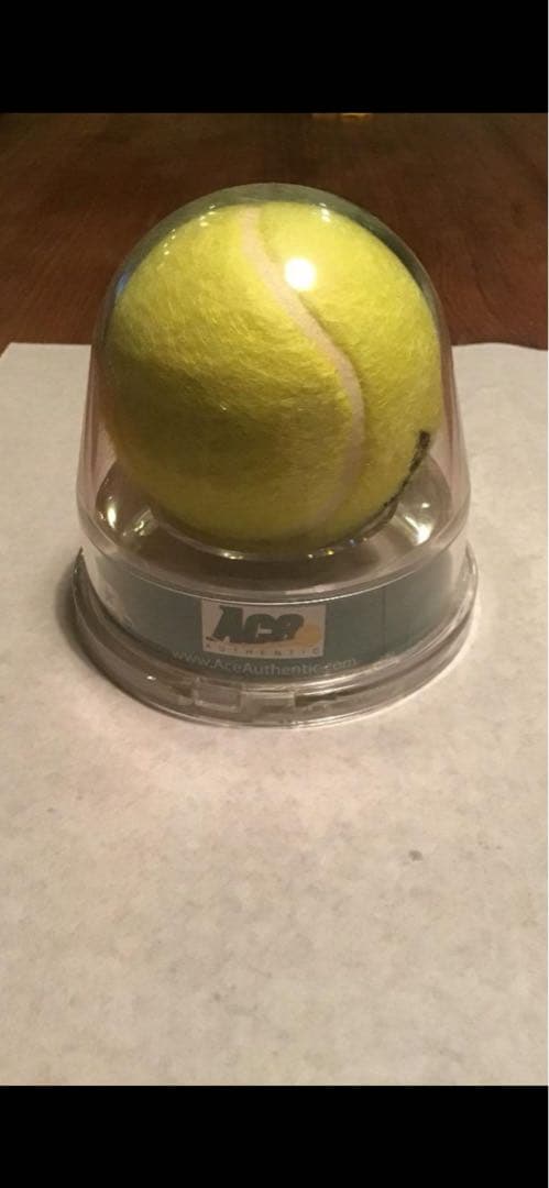 Rafael Nadal(サイン入りボール)