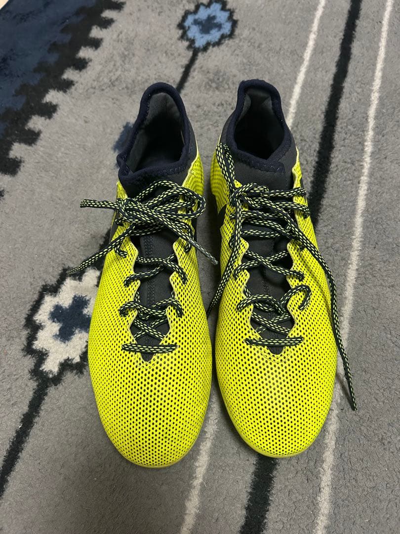 X サッカーシューズ 蛍光イエロー