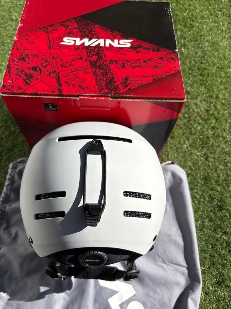 SWANSスキーヘルメット