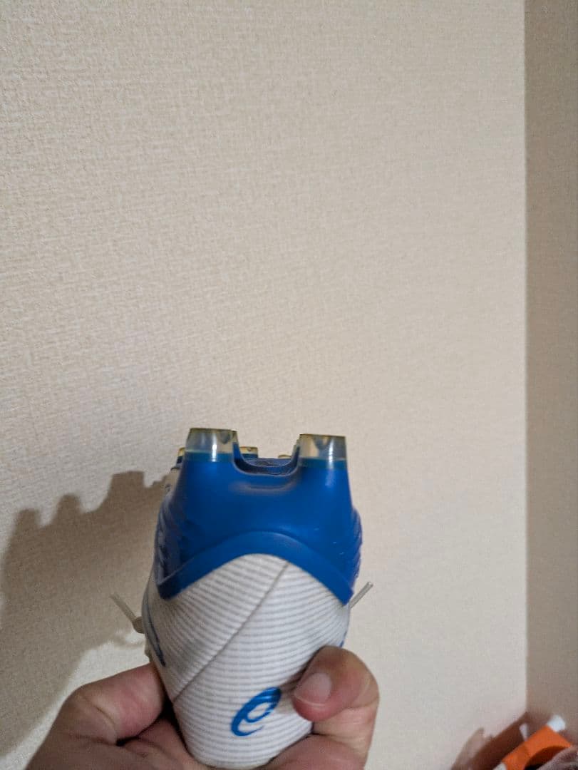 ACROS FIT ホワイト サッカーシューズ26.0㌢