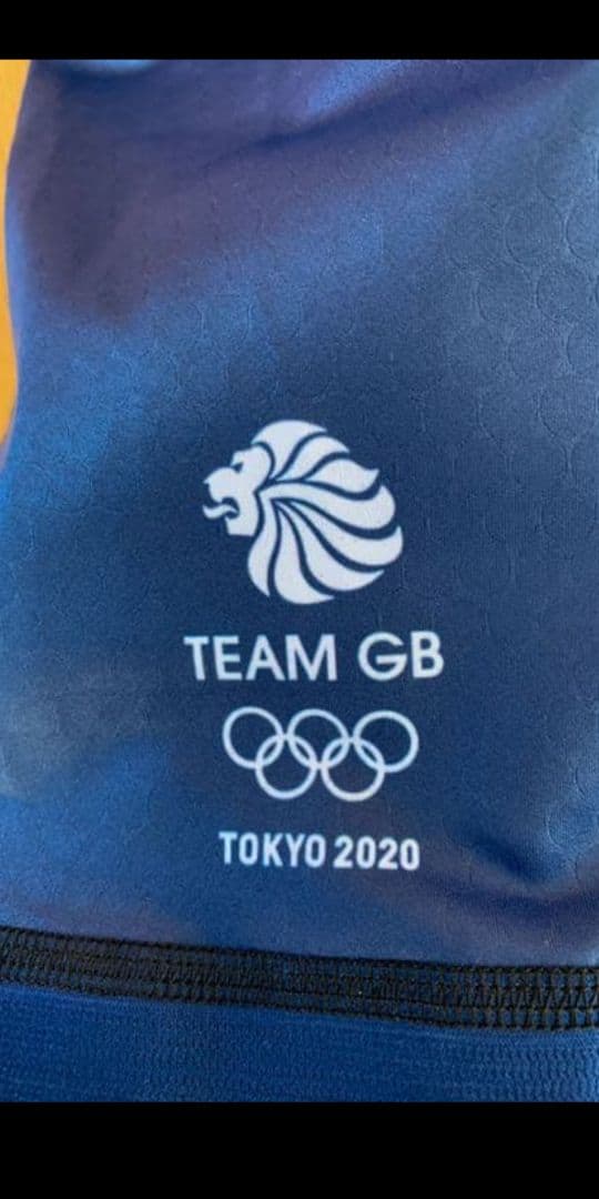 本物の激レア【選手支給品】東京オリンピック　イギリス代表公式スーツ　Mサイズ相当