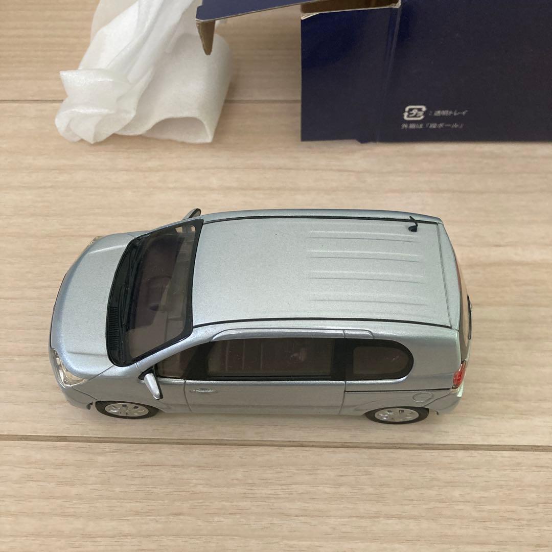 TOYOTA スペードトヨタカラーサンプル