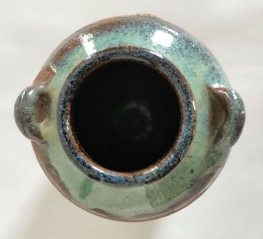 陶器　小壺