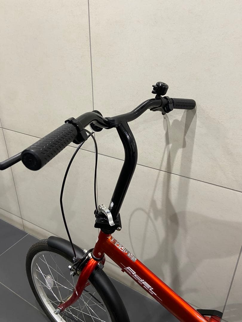 ミニベロ　小径車　折りたたみ自転車　20インチ