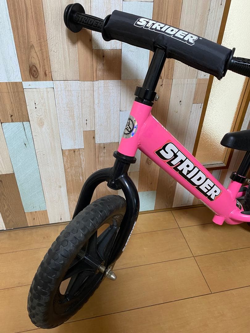 STRIDER SPORT 美品　ピンク色　日本正規品　スポーツモデル