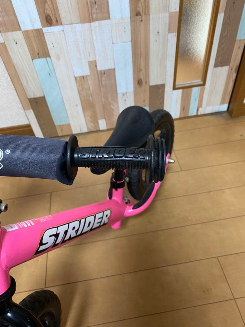STRIDER SPORT 美品　ピンク色　日本正規品　スポーツモデル